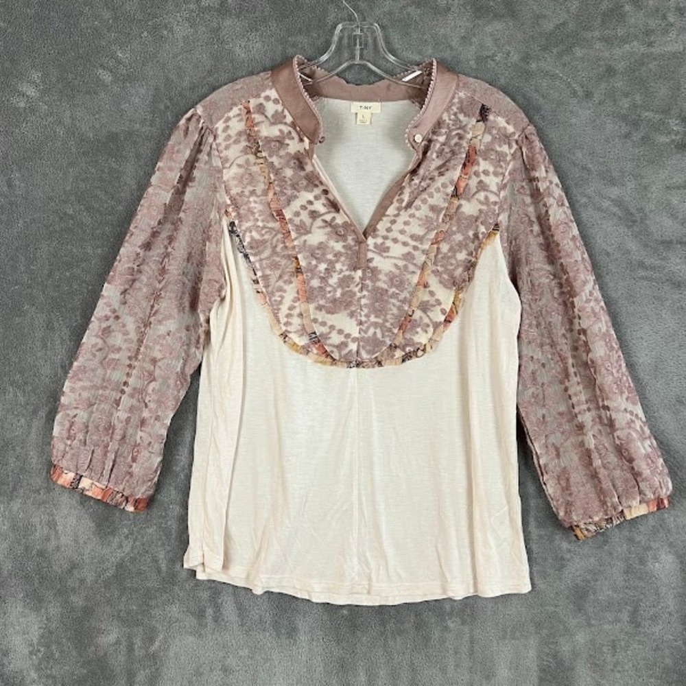 Tiny Anthropologie Ruffled Embroidered Blouse Womens L Feminine Floral Lace Boho